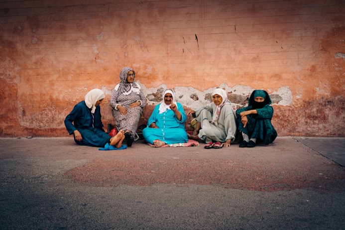 woman wearing white hijab headdress
