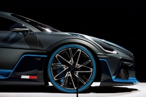 grey and blue multi-spoke wheel