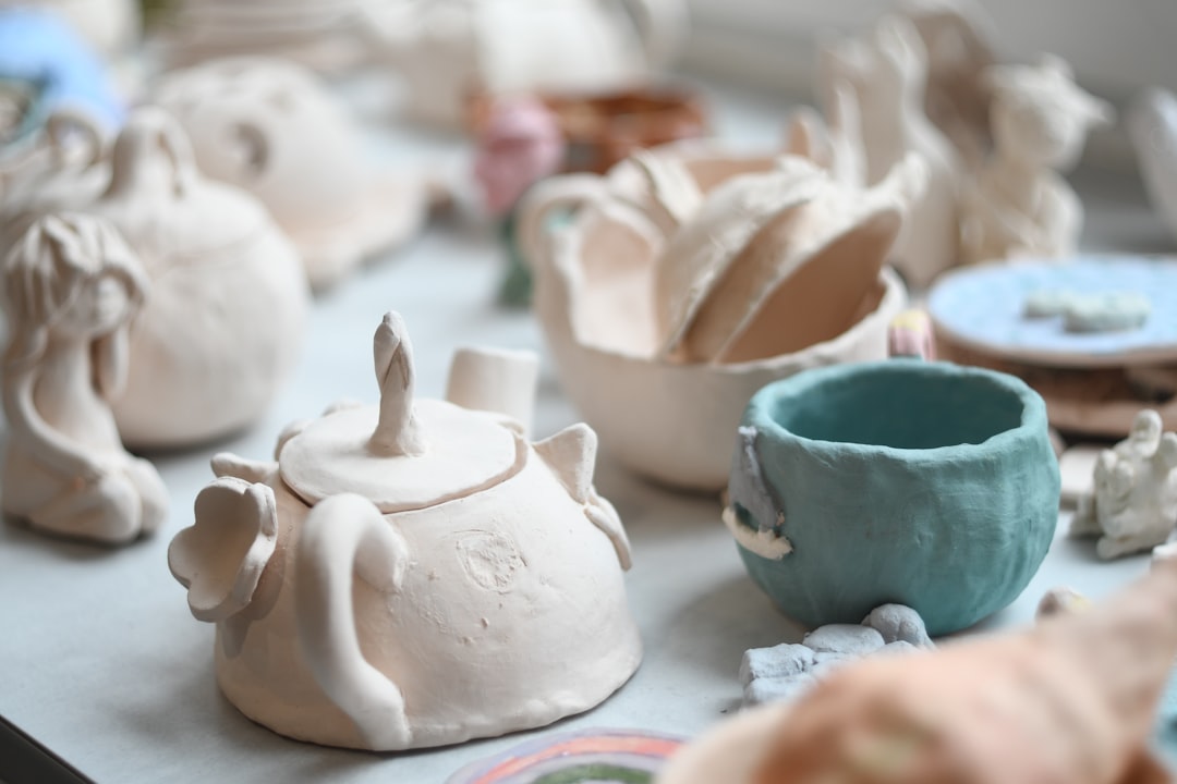 assorted-color teapot lot
