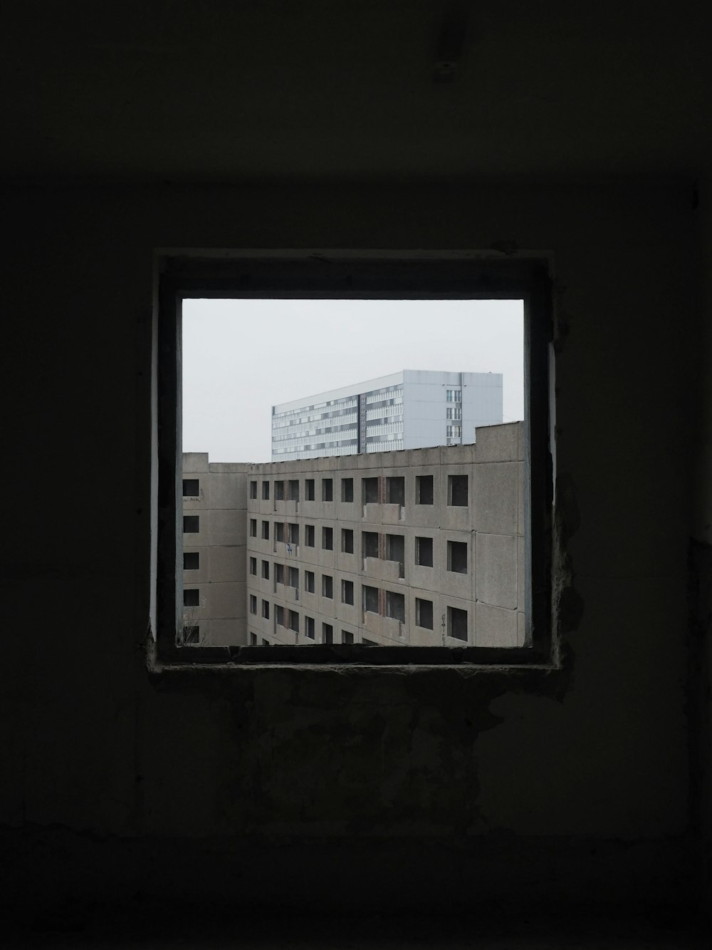 white concrete building during daytime