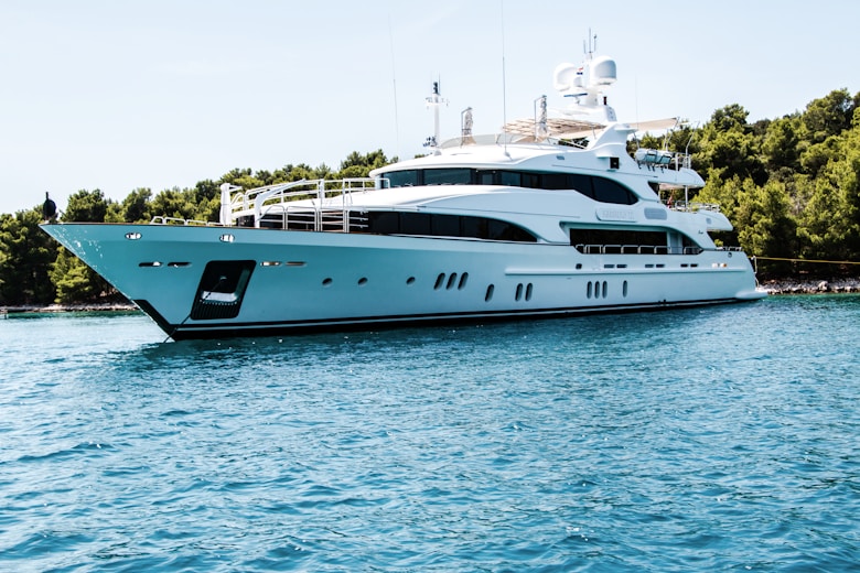 Heesen Yachts
