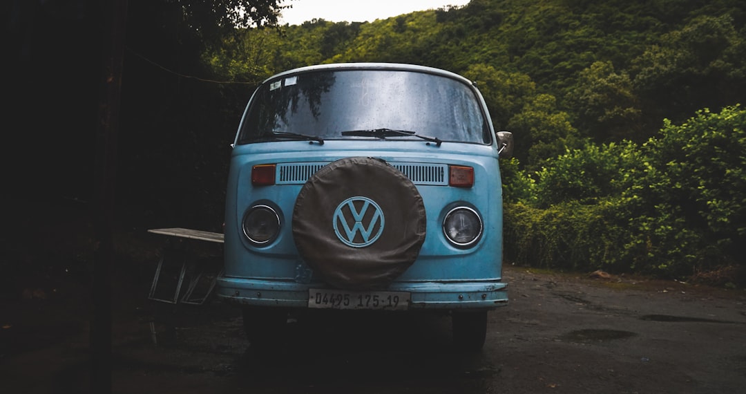 blue Volkswagen T2