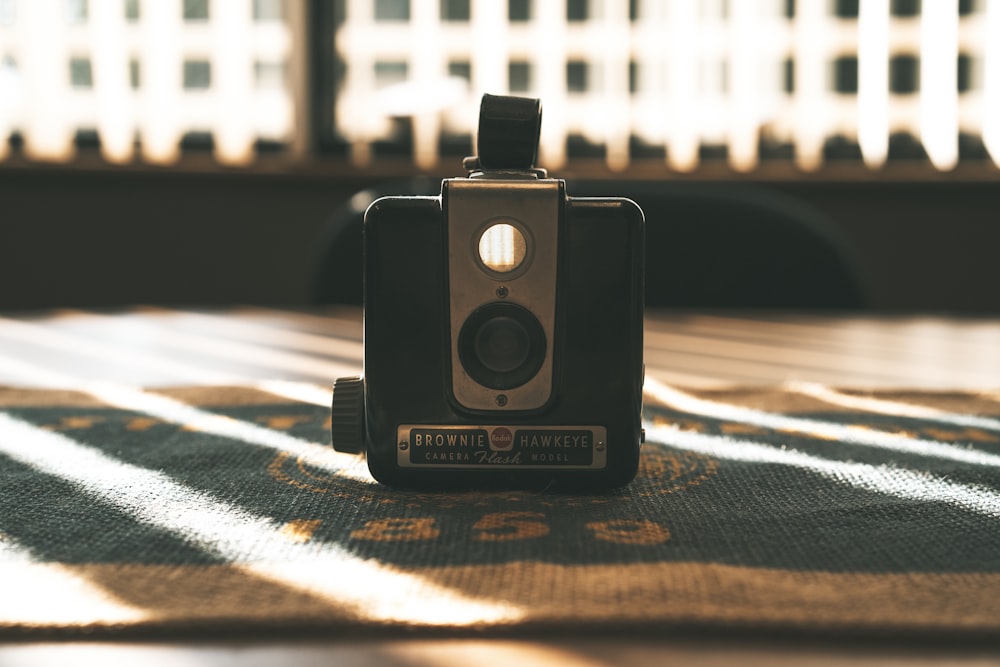 vintage black and gray camera