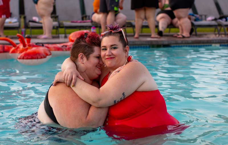 Friends in swimming pool