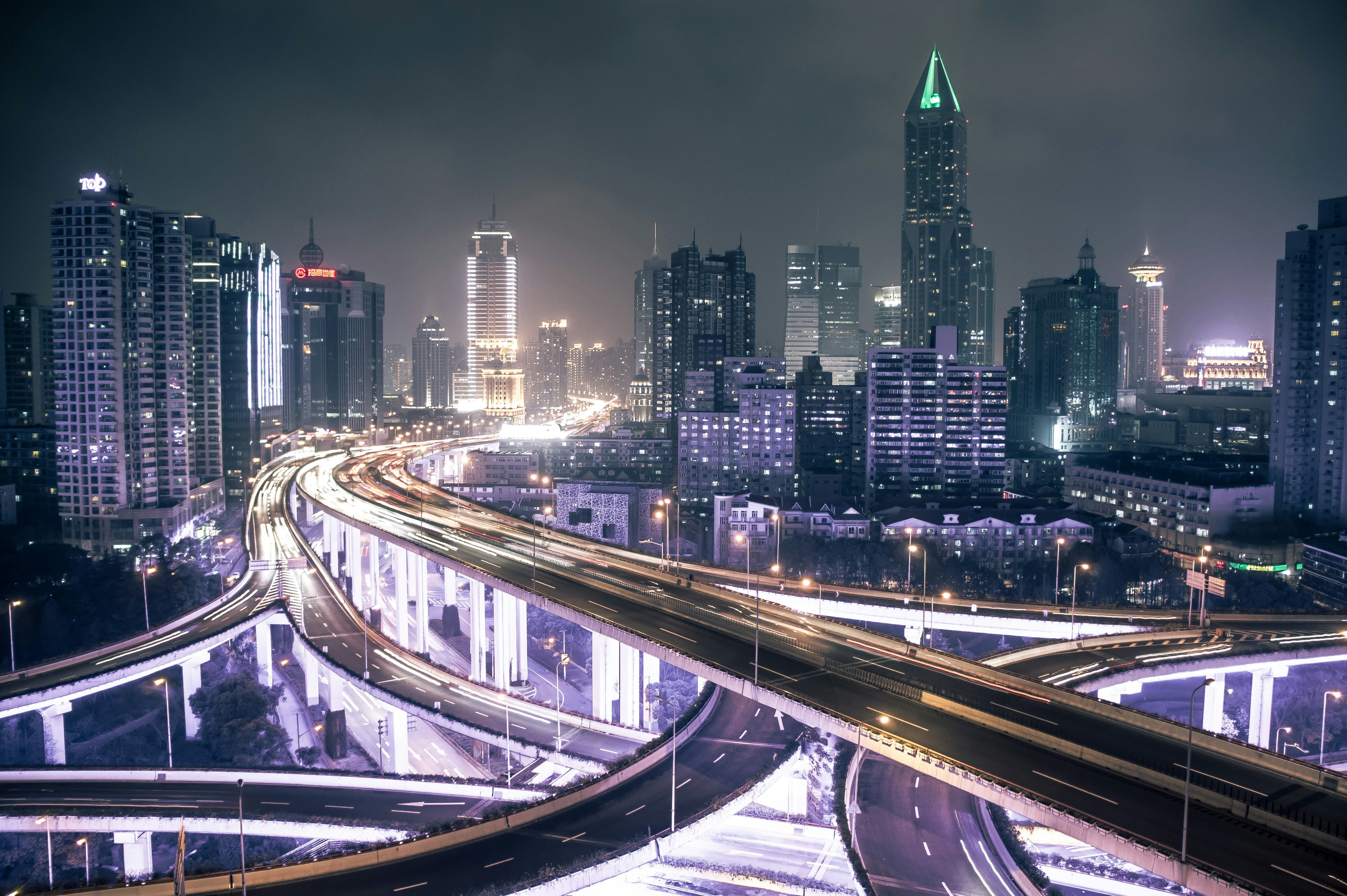 Photo by davidveksler