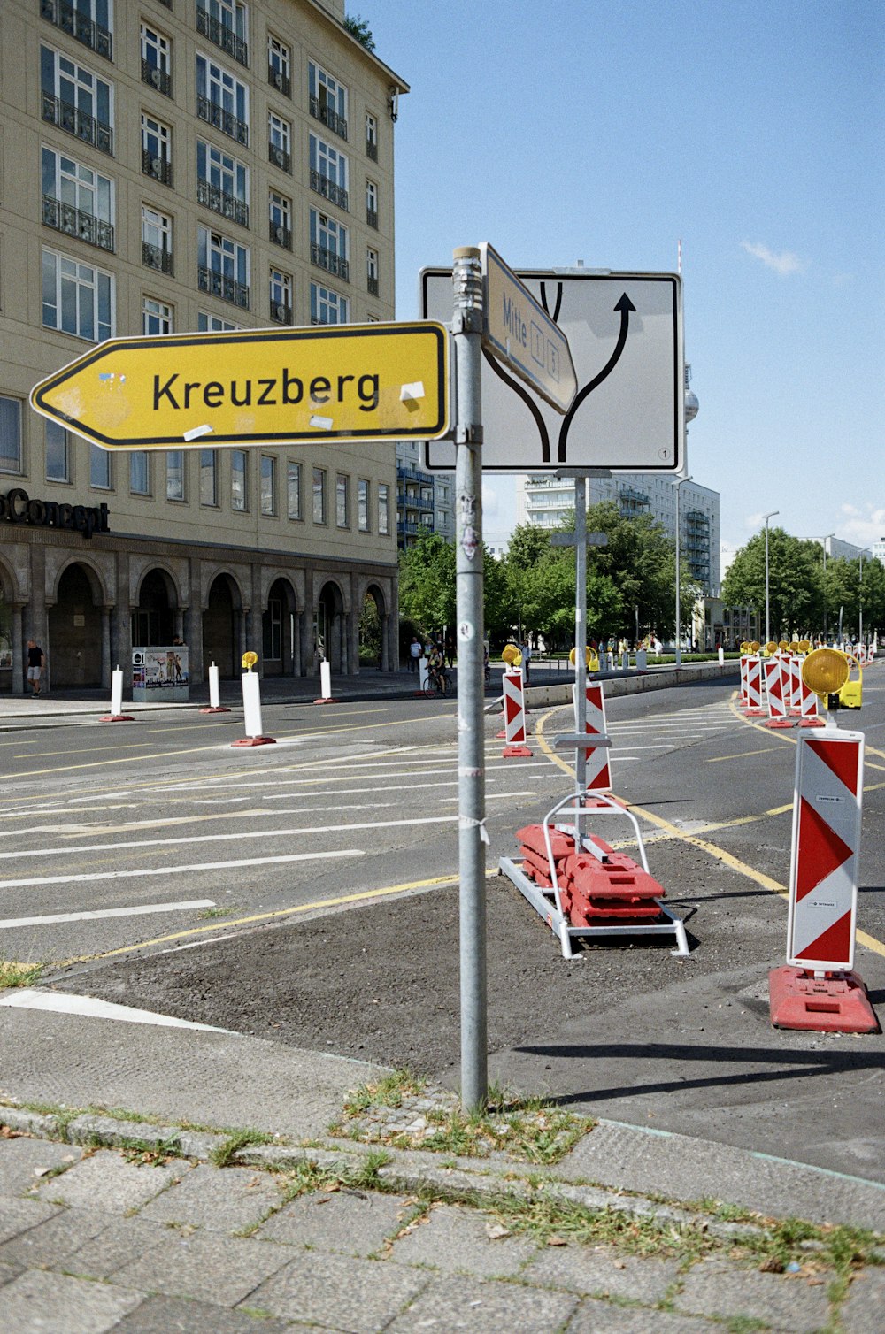 Kreuzberg signage