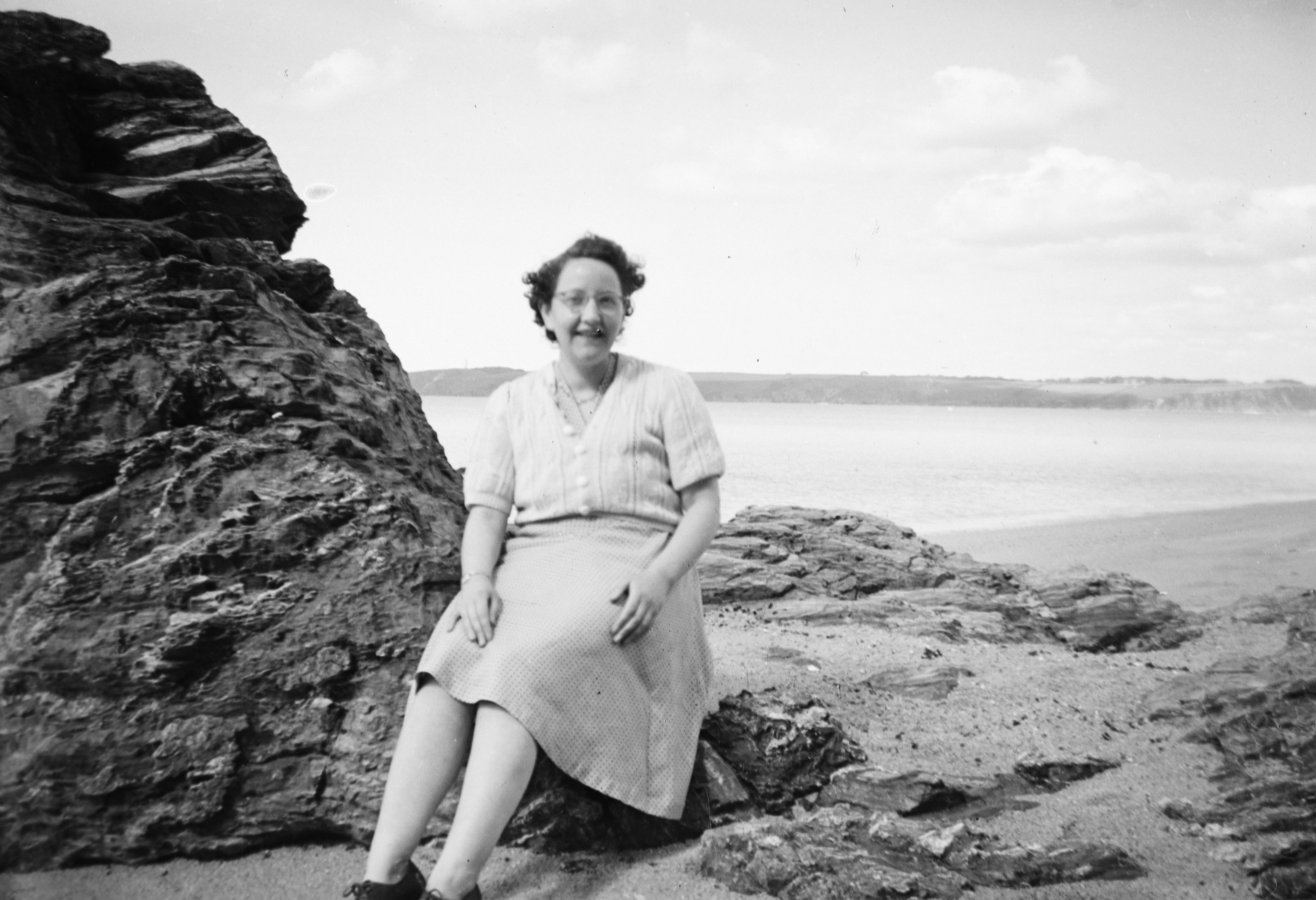 Marie Curie Quotes That Ignite Courage, Science & Hope