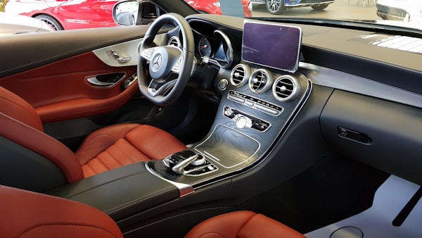 Luxury Cars for Discerning Buyers