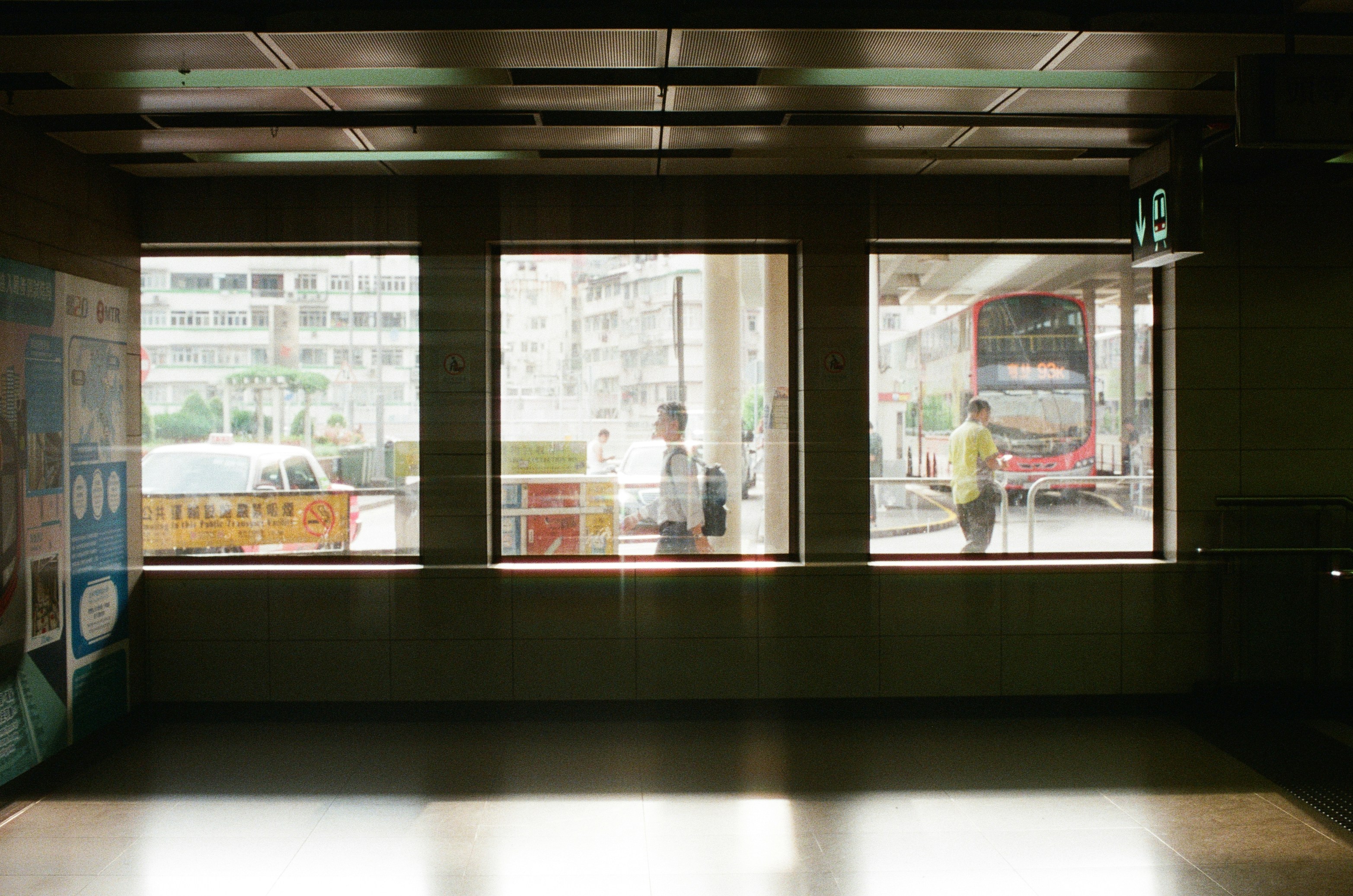 Photo by kirklai