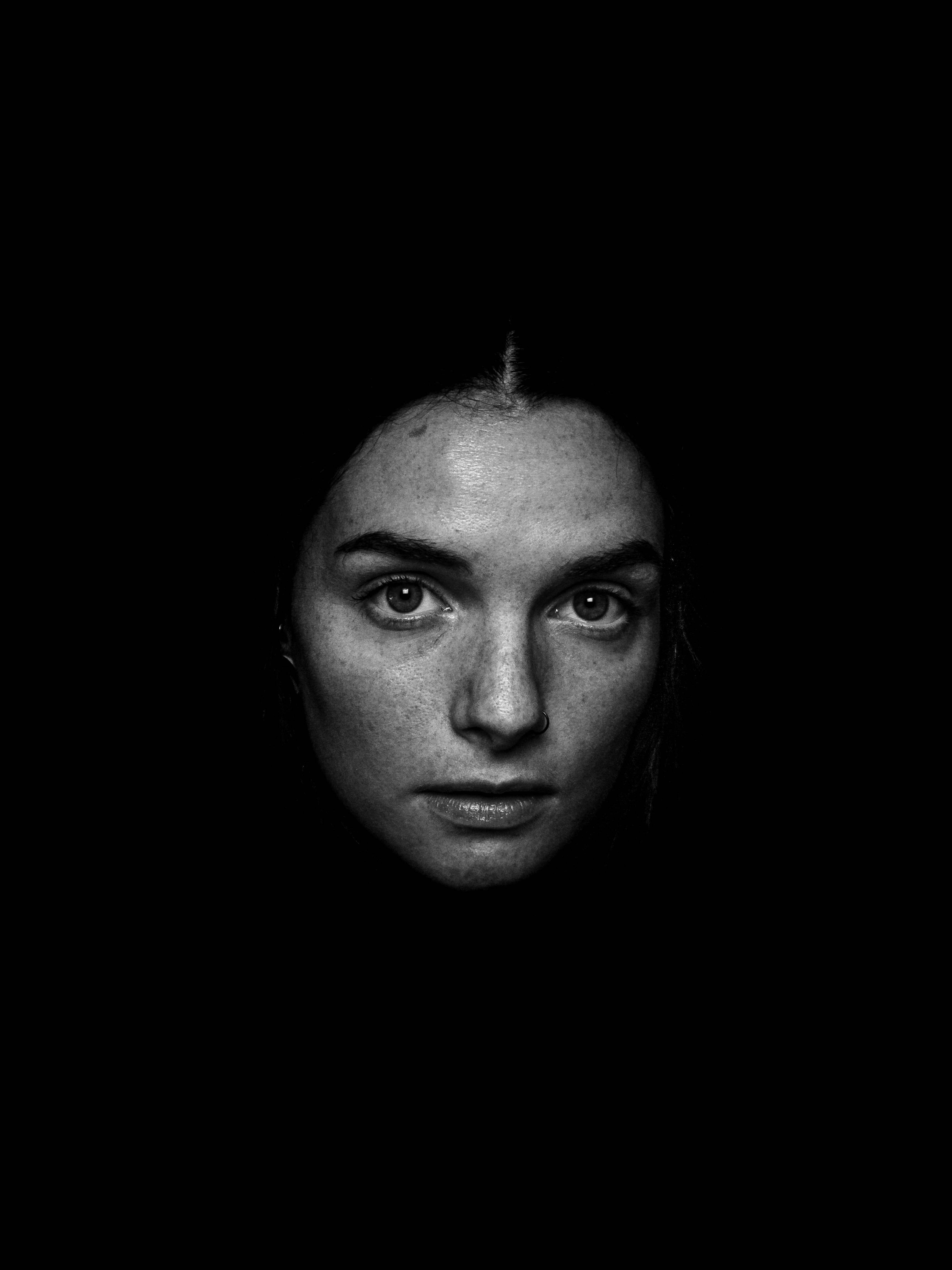 great photo recipe,how to photograph grayscale photography of woman looking straight