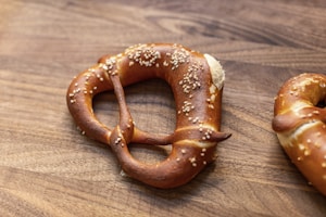 9 inch Soft Pretzel