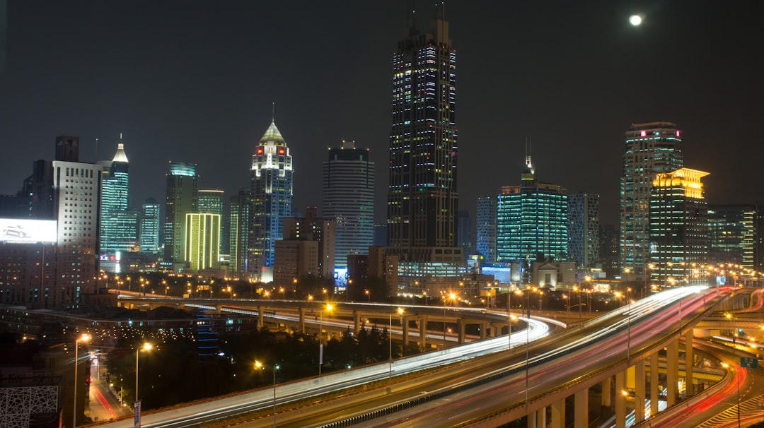 travelers stories about Landmark in Jing'an, China