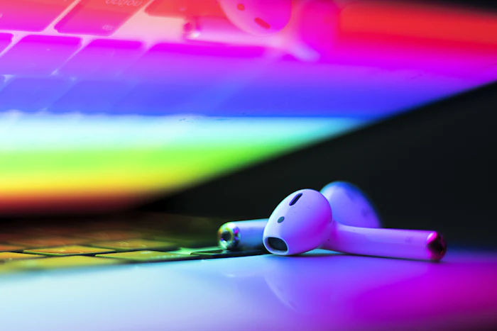Wireless earbuds