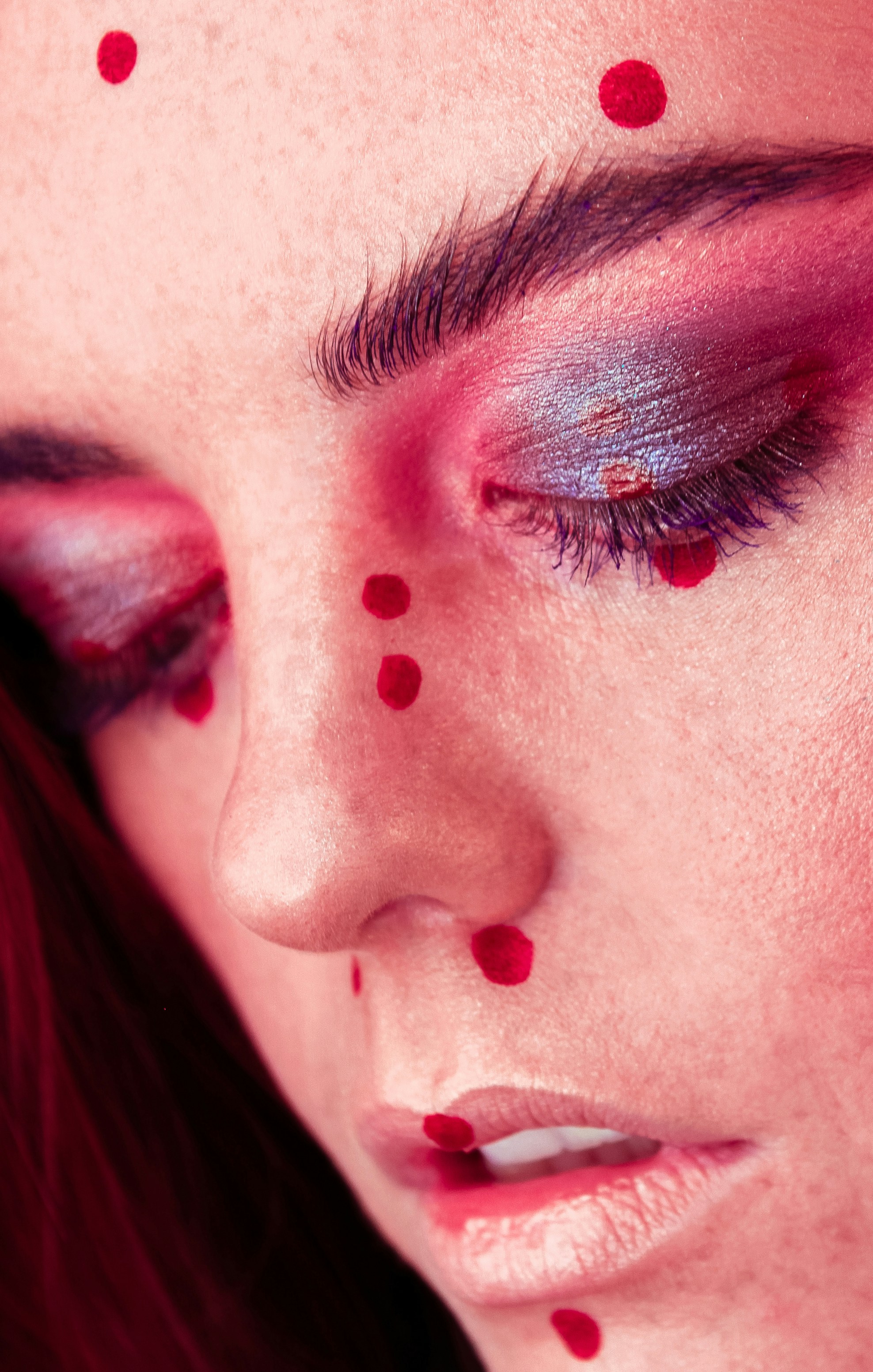 Makeup for Sensitive Skin: Products and Tips