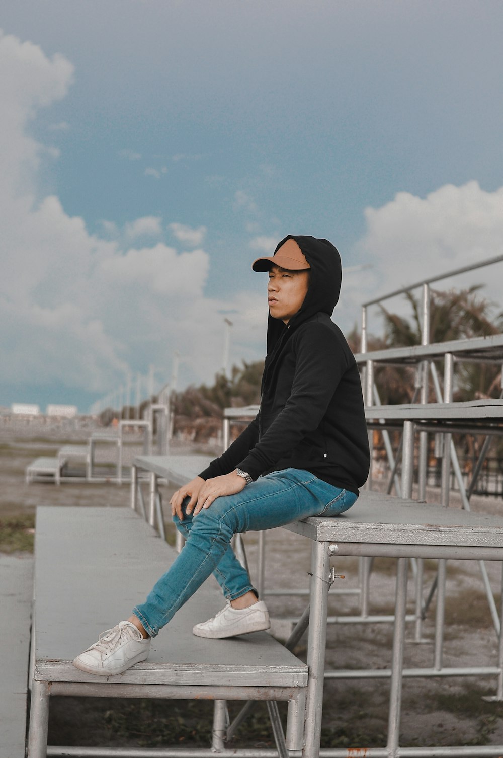 Person Sitting Down Photo Free Image On Unsplash