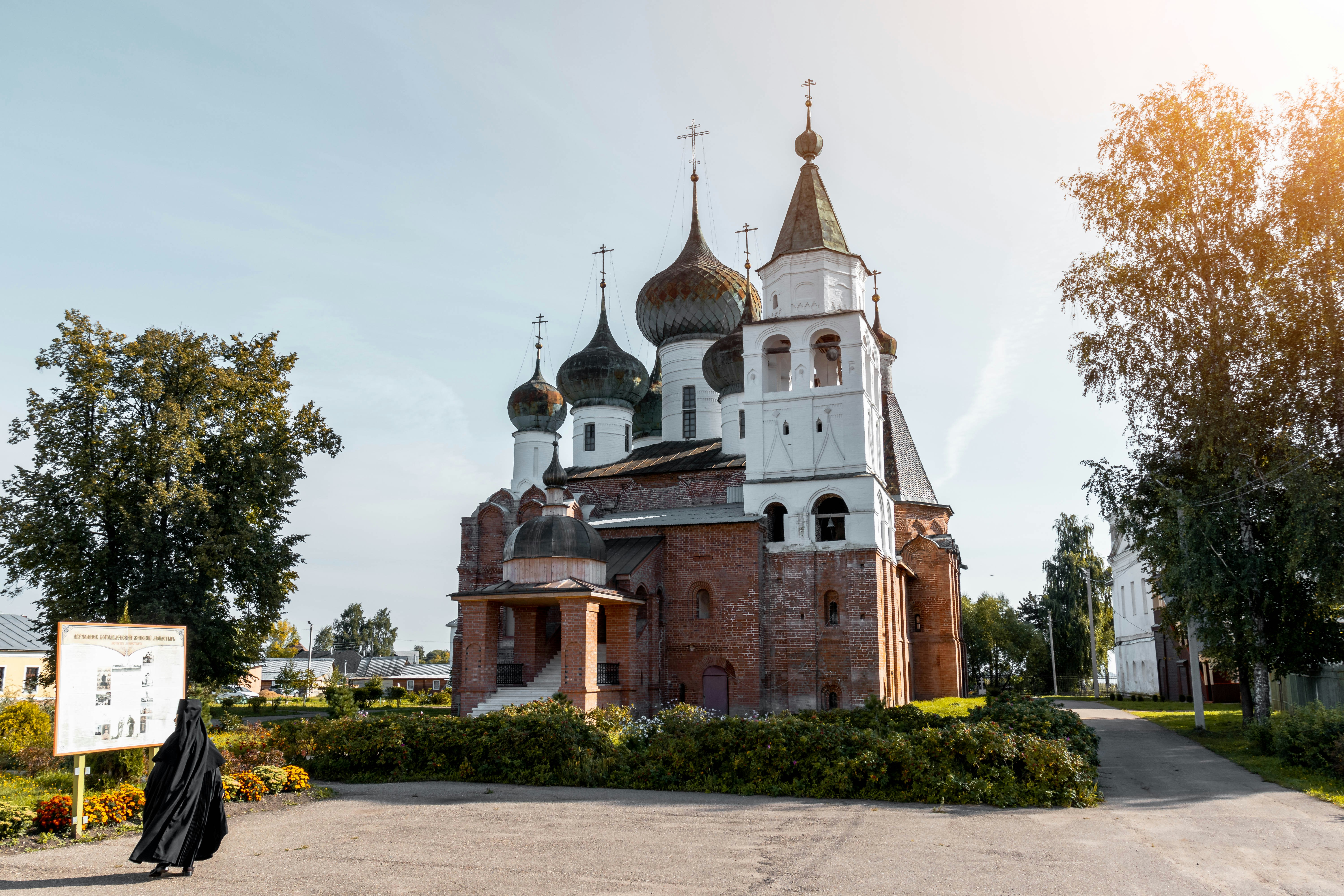 ベスラン学校占拠事件はロシアとチェチェン共和国との紛争が原因のテロ ビズキャリonline