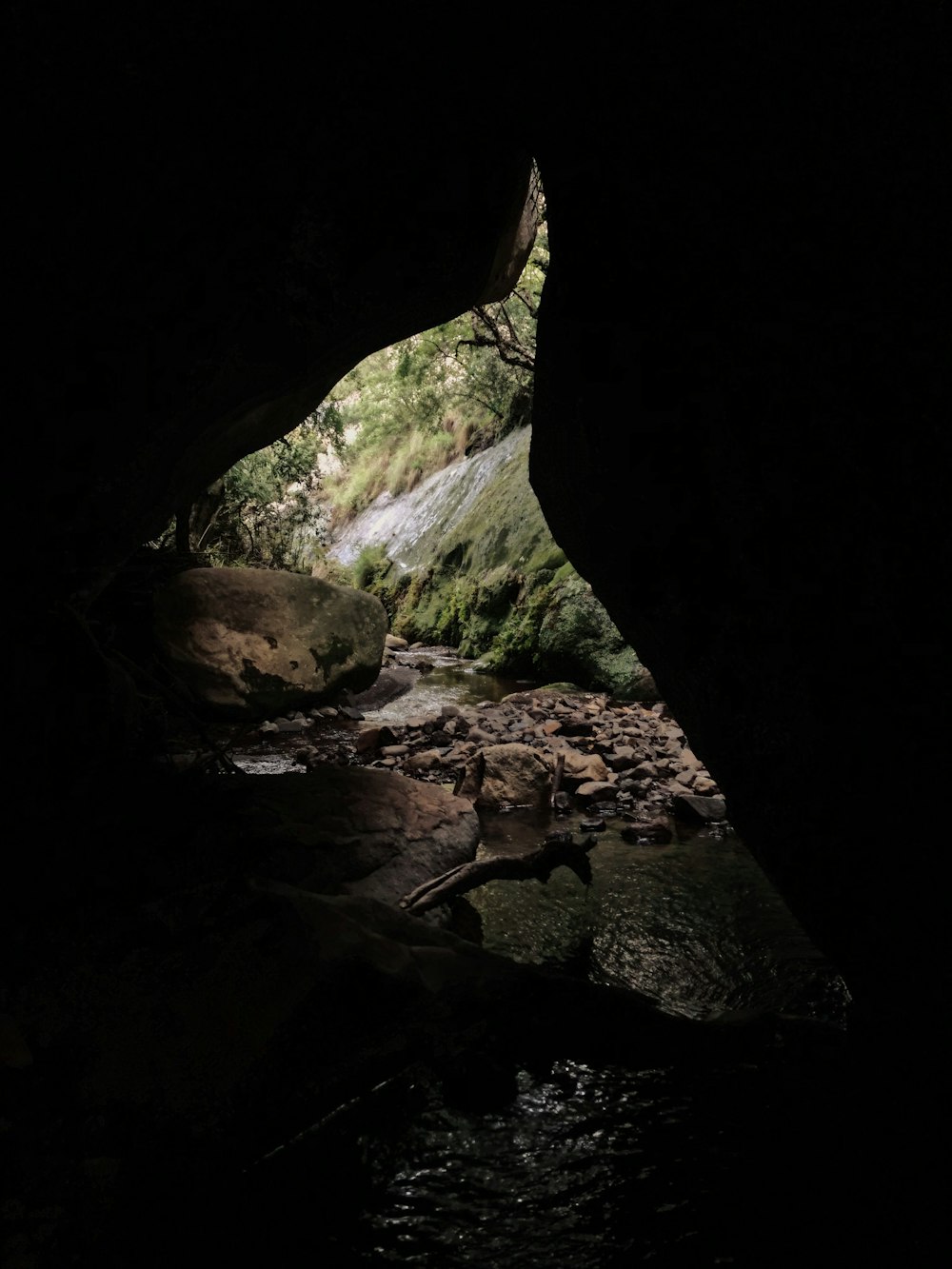 cave on focus photography