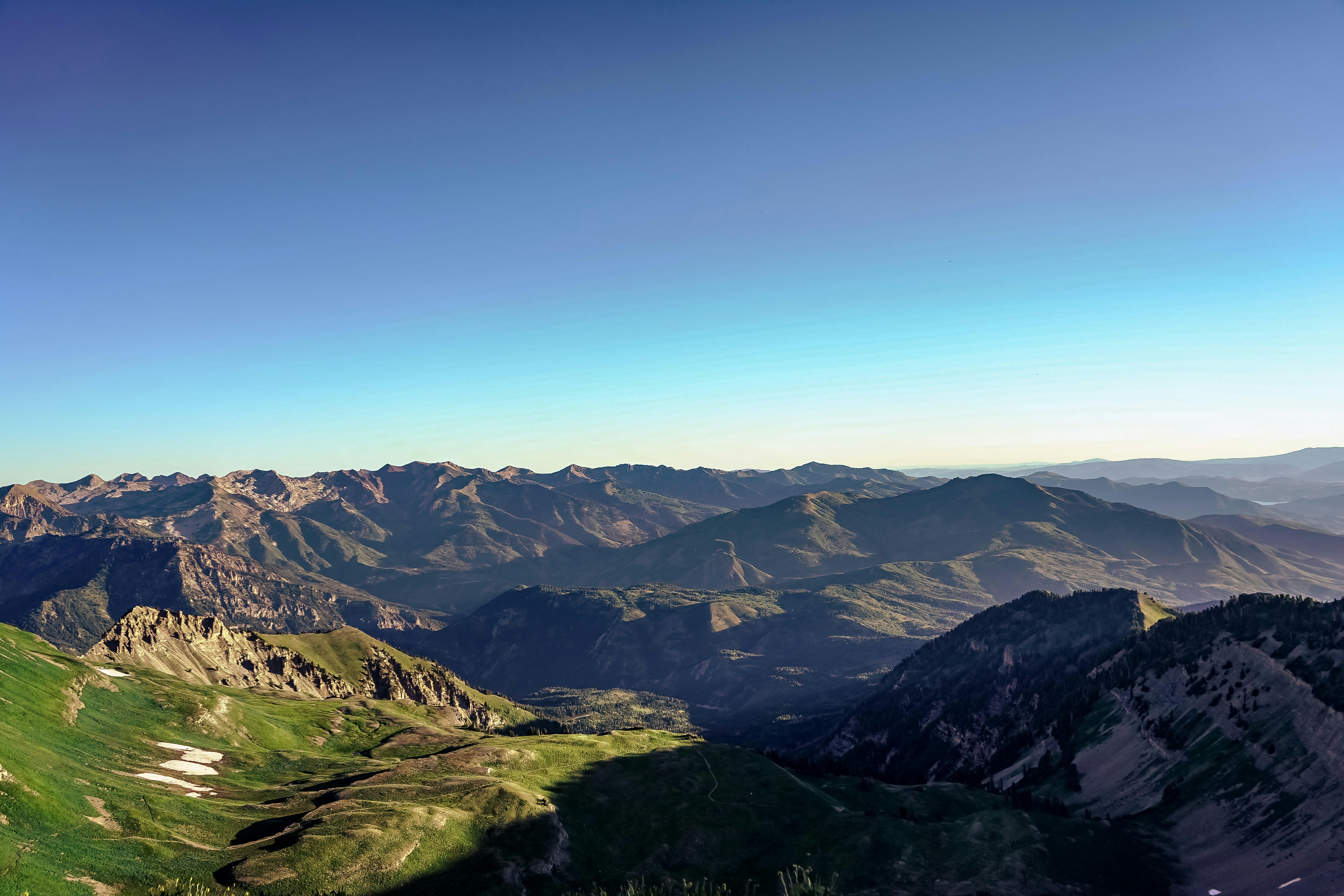 high angle photo of mountain at daytime