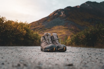 Botas de Senderismo Baratas vs Caras — ¿Vale la Pena?