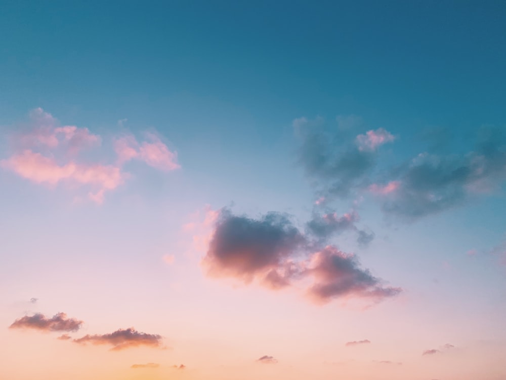 white and gray clouds