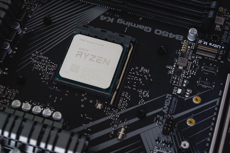 AMD Ryzen 5 3600 Processor close up