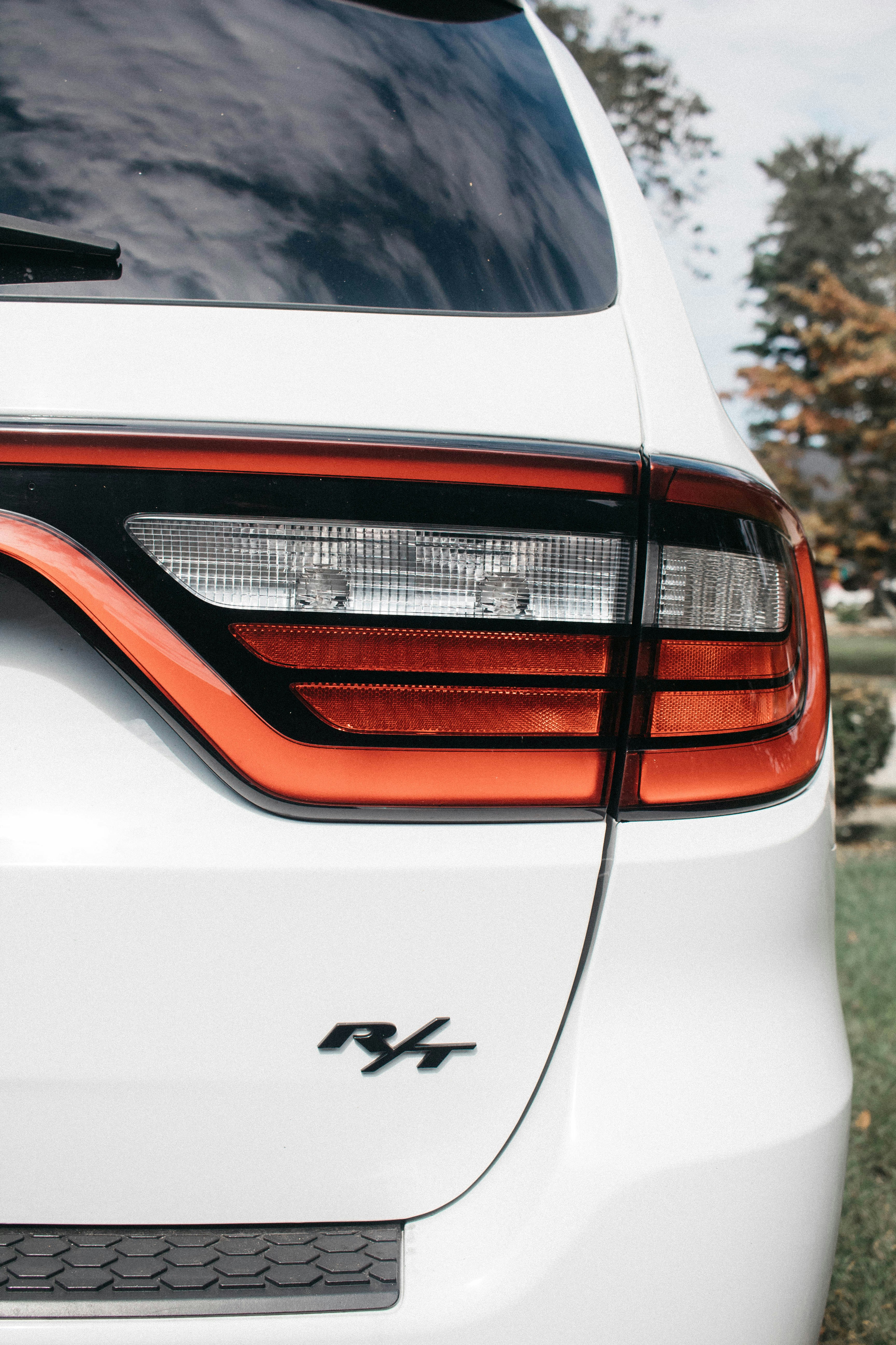 red vehicle taillight