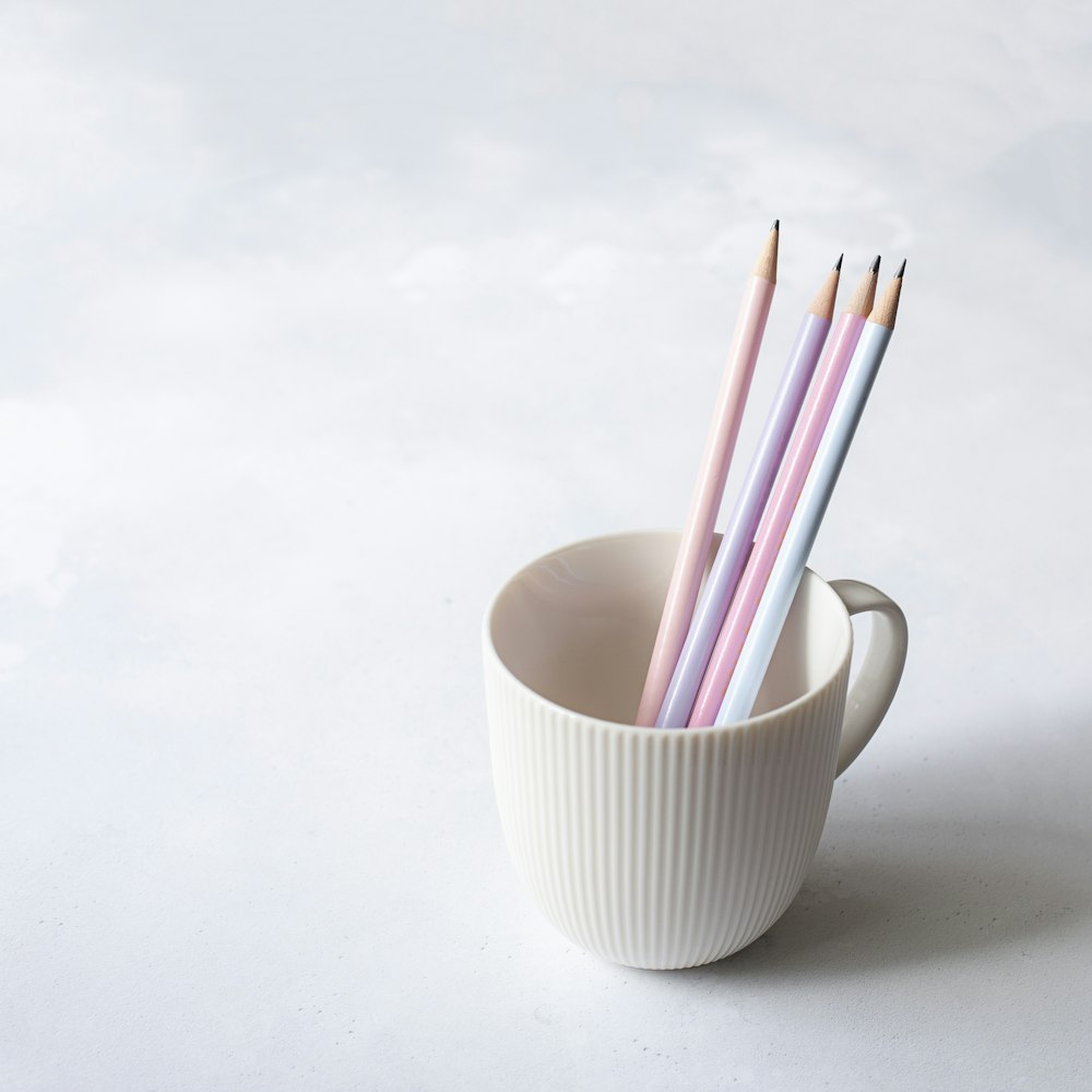 Mug en céramique blanche