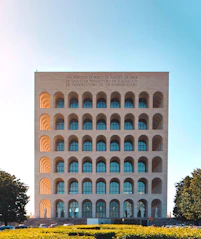 Roma Eur building during daytime