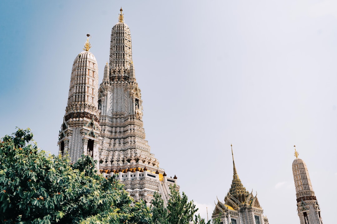 travelers stories about Landmark in Wat Arun, Thailand