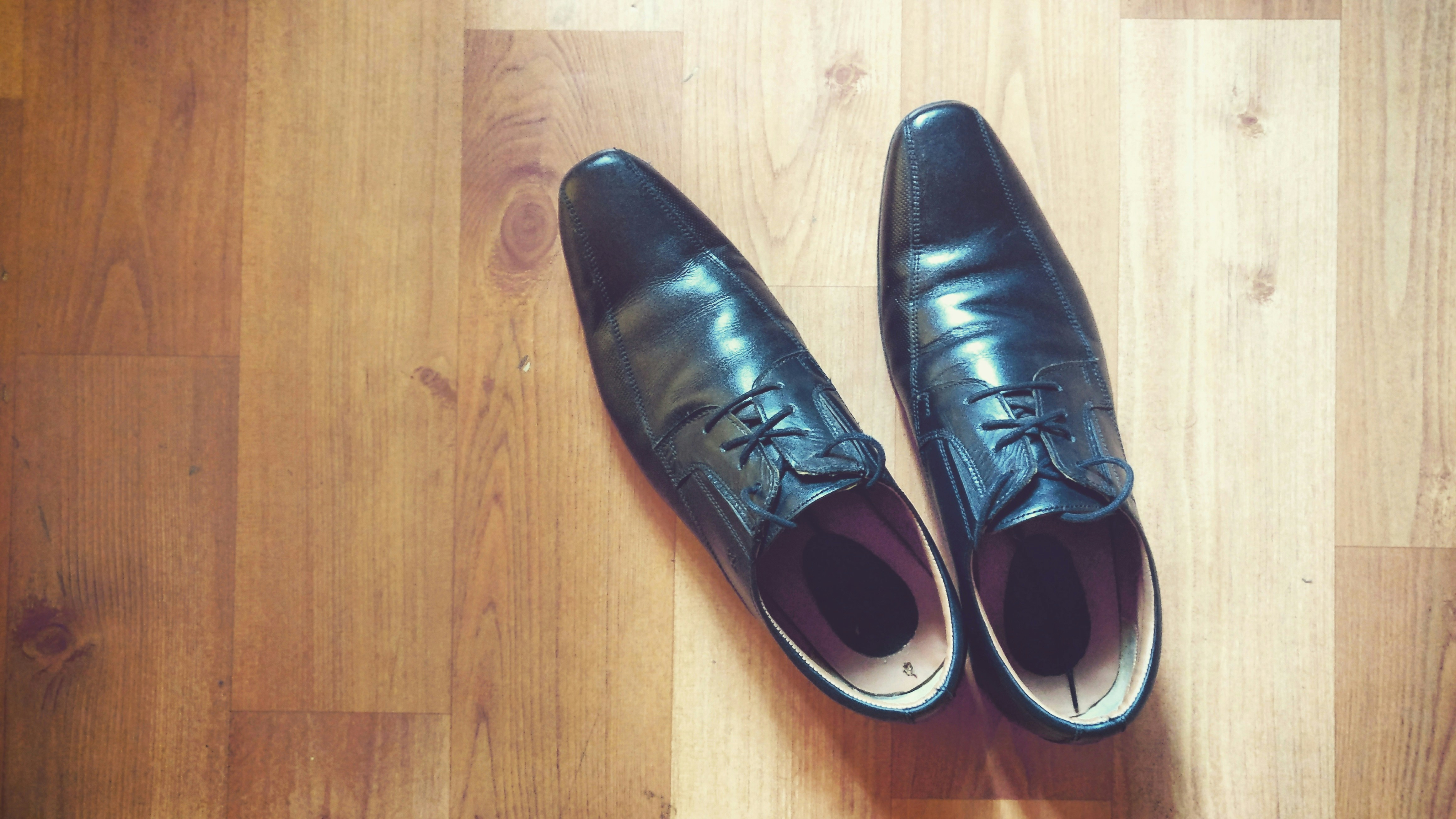 The Great Podiatry Heist: Why Your 'Senior' Shoes are Sabotaging Your Independence