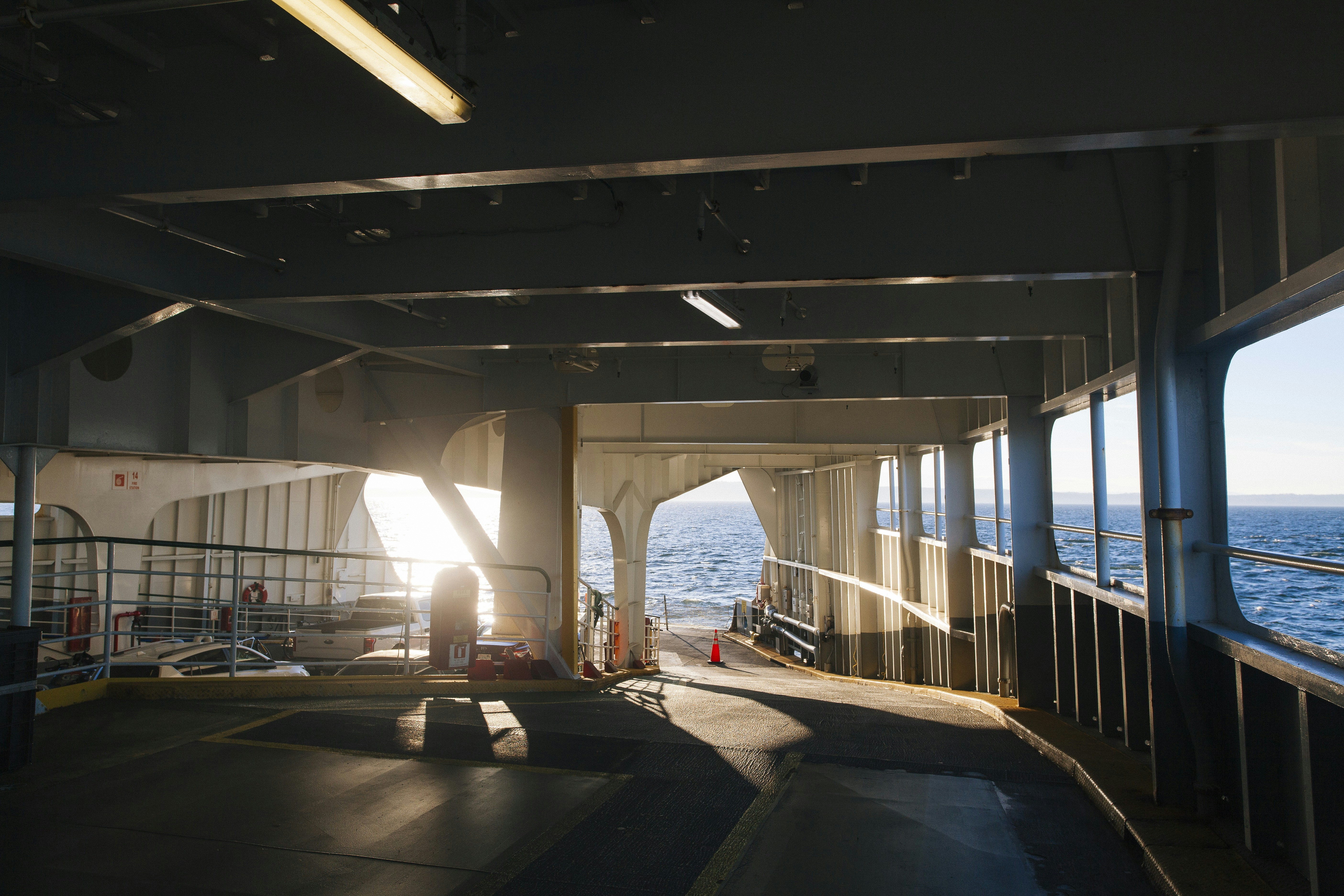 上田市の美容界が囁く、自然派クマ解消法：美容鍼灸が描くノンケミカルへの道標