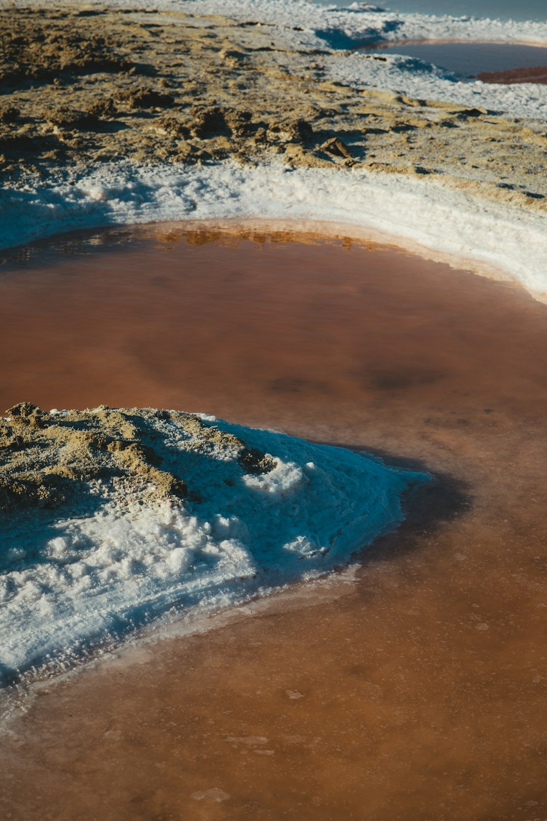 wide angle photography of body of water