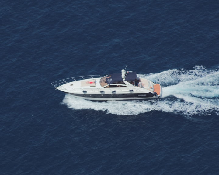 Hybrid-powered Boats