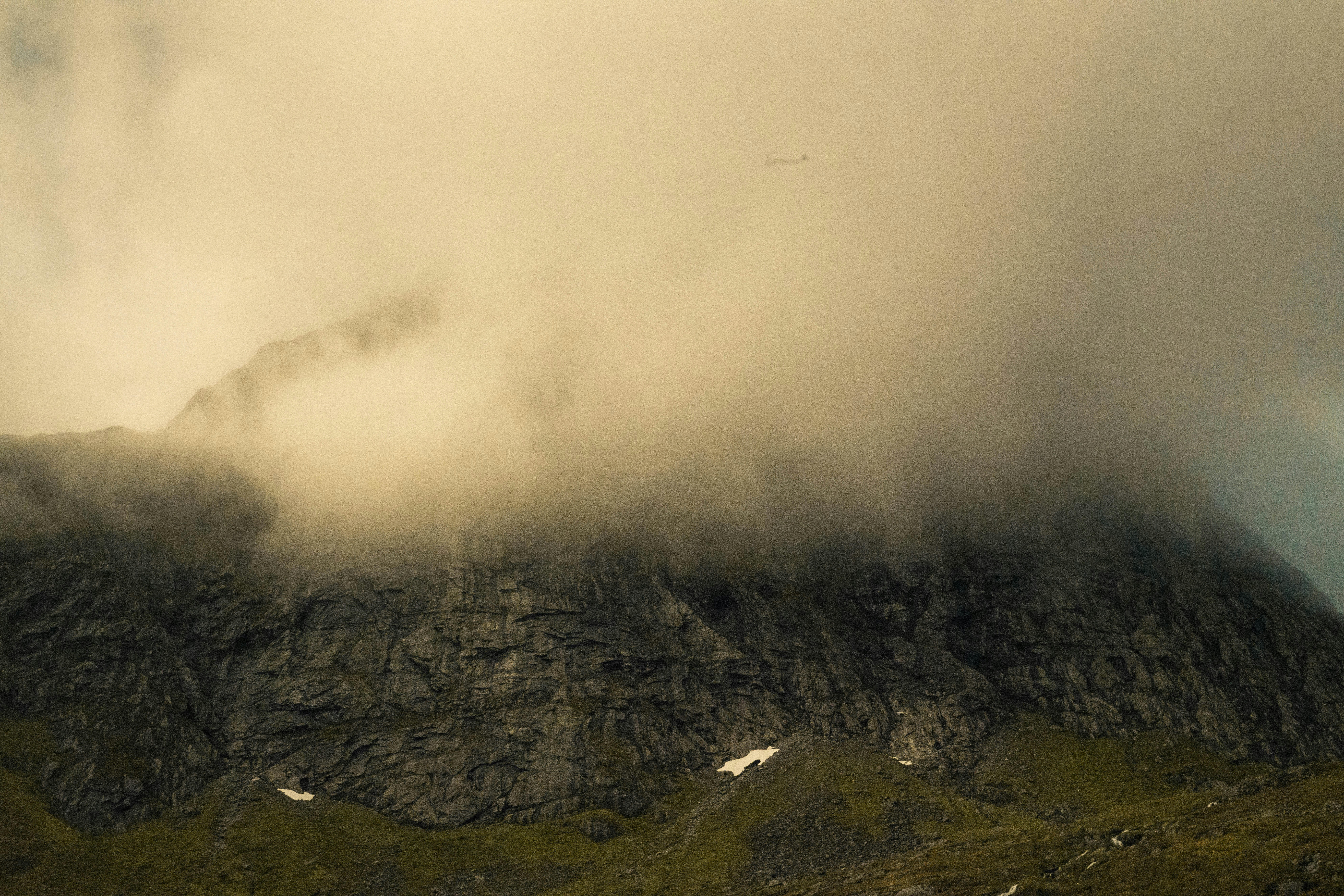 Photo by alexandernaglestad