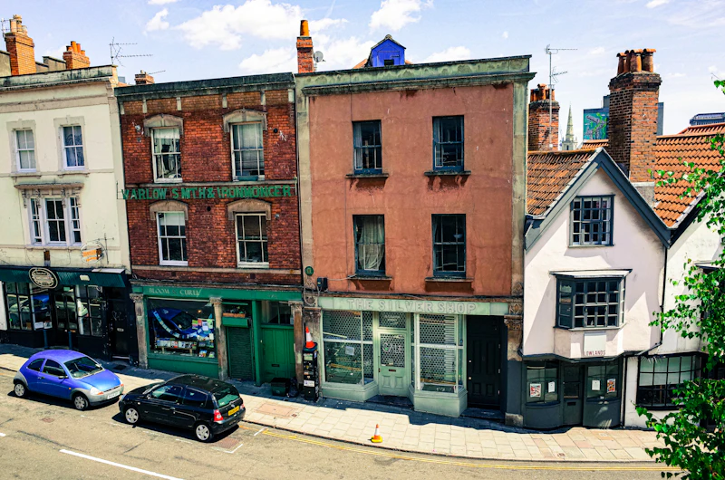 Most Walkable Neighborhoods in Bristol to Explore Entirely on Foot