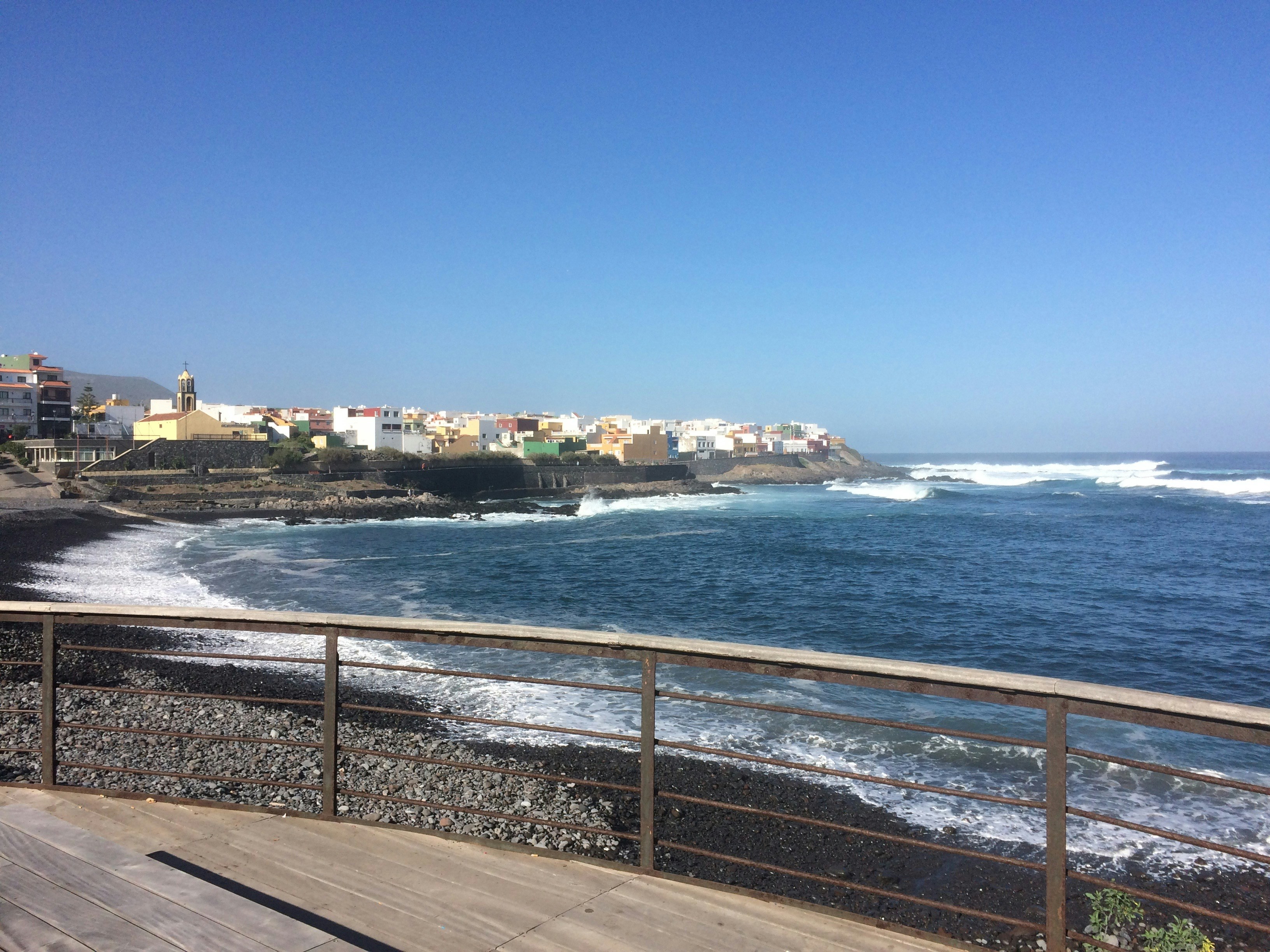 blue sea under blue sky