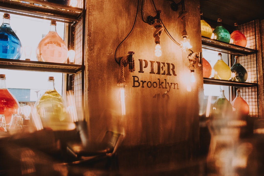 Pier Brooklyn bar