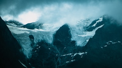 mountain covered with snow österreich teams background