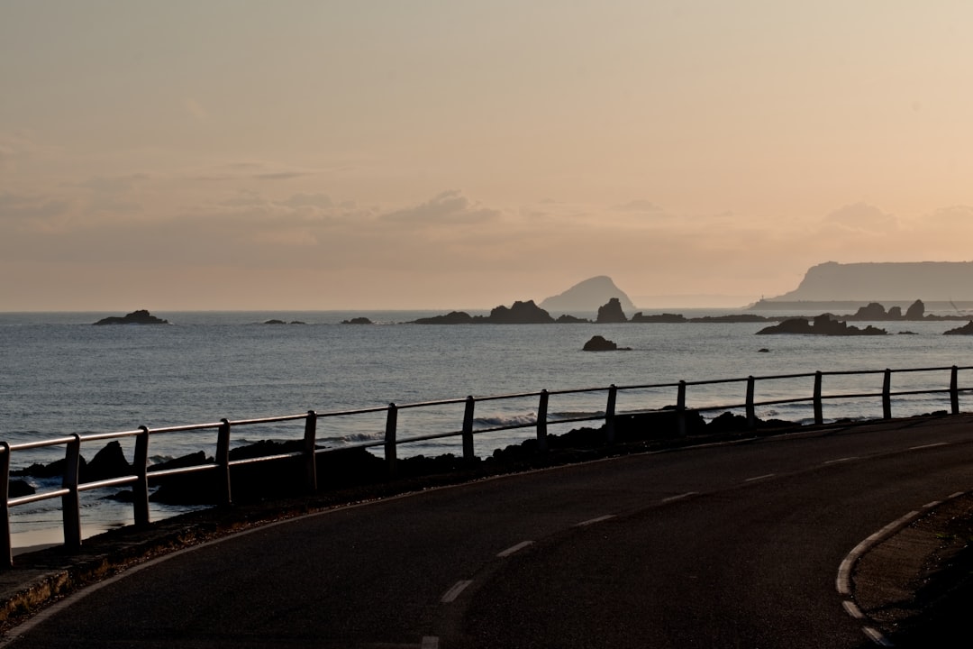 road overlooking the sea