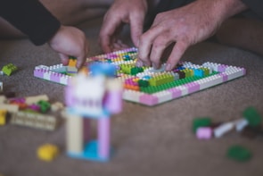 assorted-color puzzle toyy