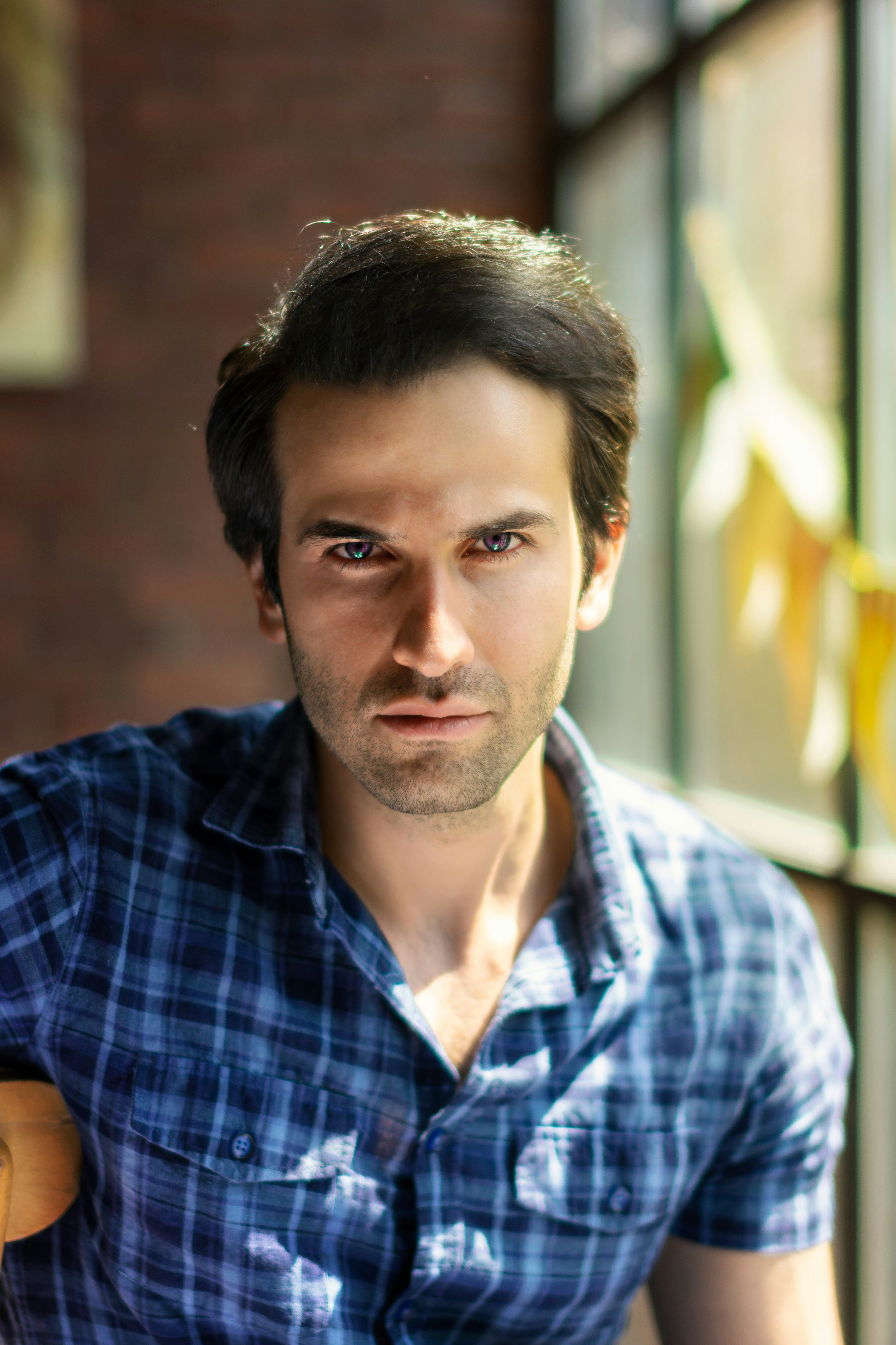 men-s-blue-plaid-button-up-shirt-photo-free-tehran-image-on-unsplash