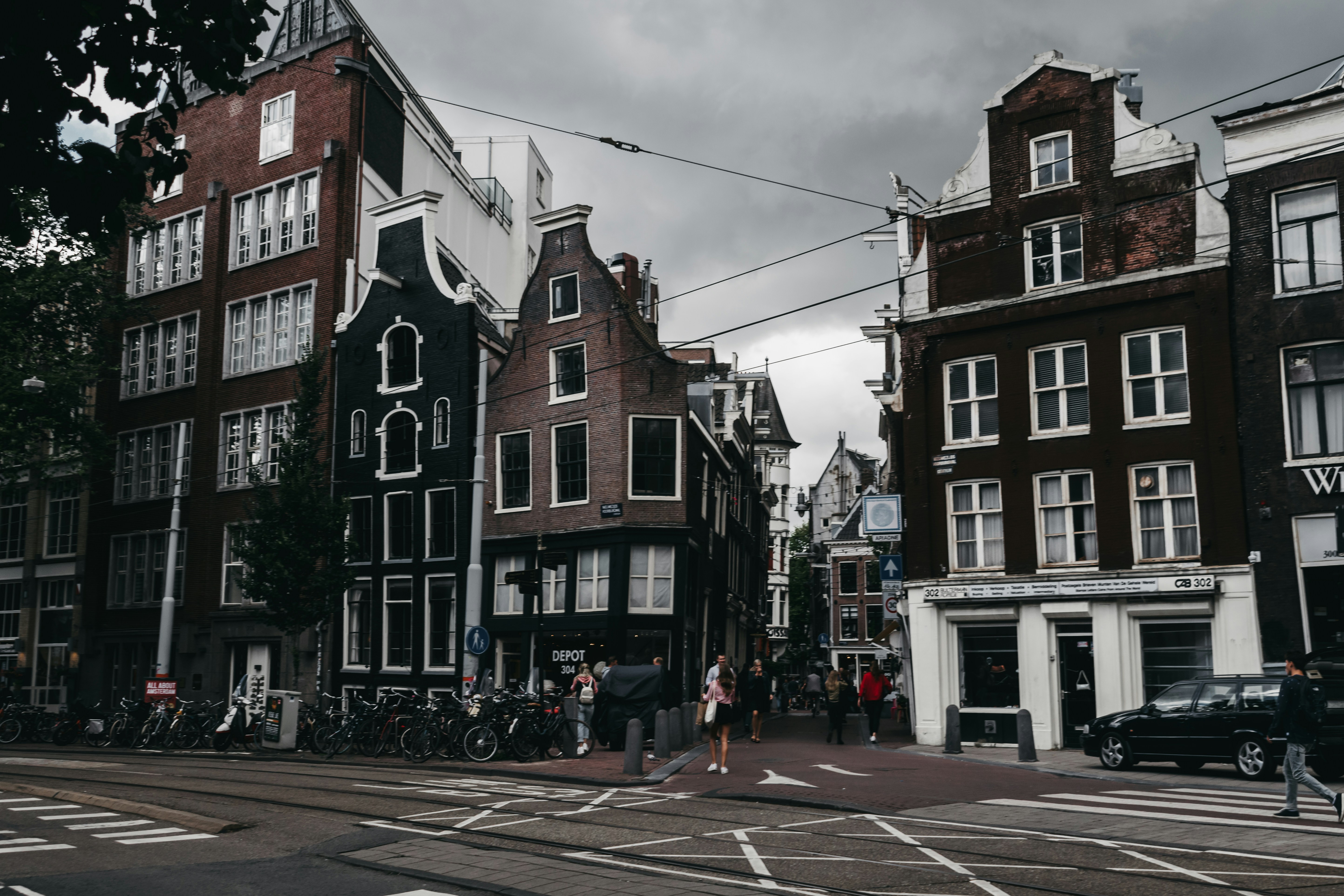 Photo by darya_tryfanava