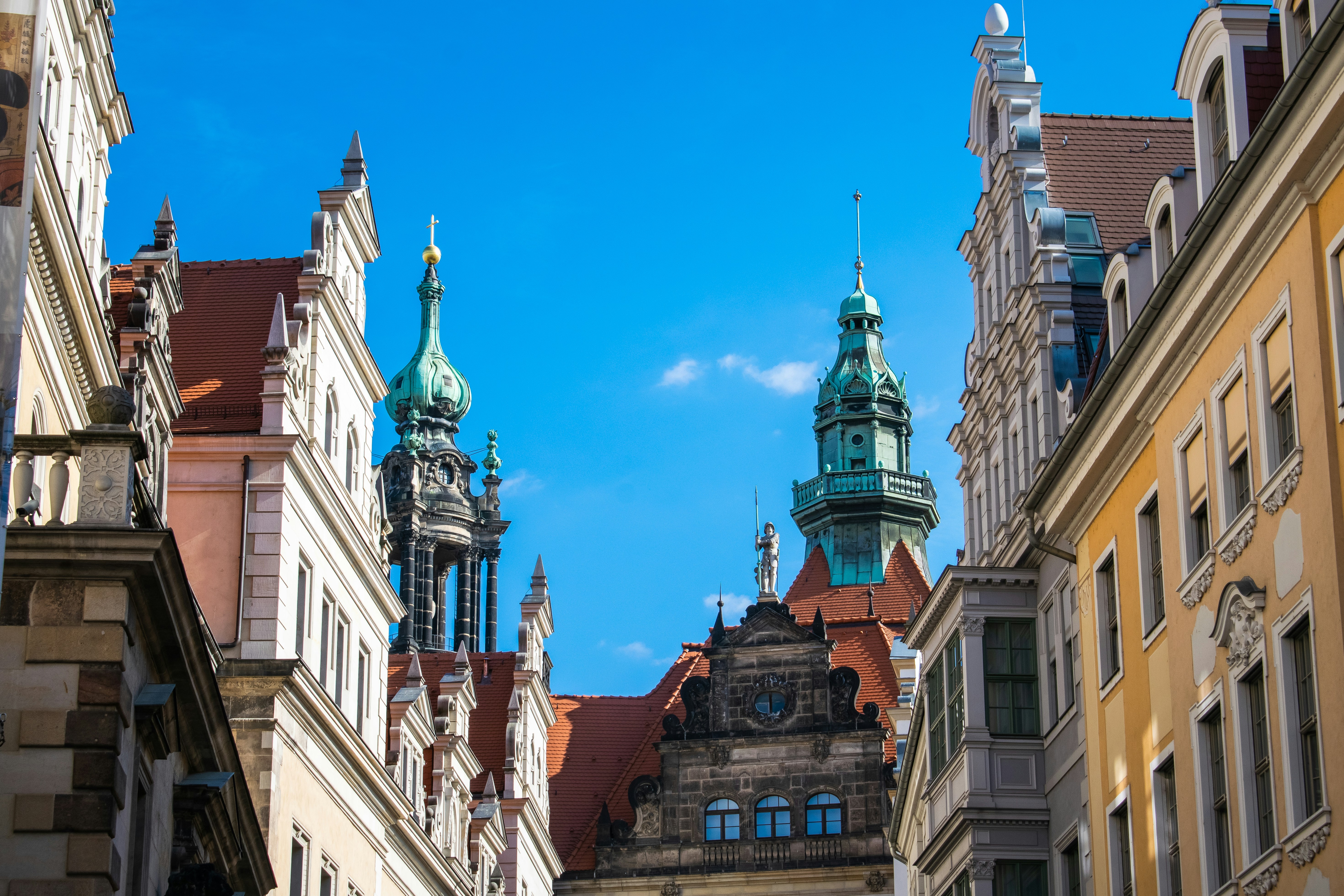 Photo by darya_tryfanava