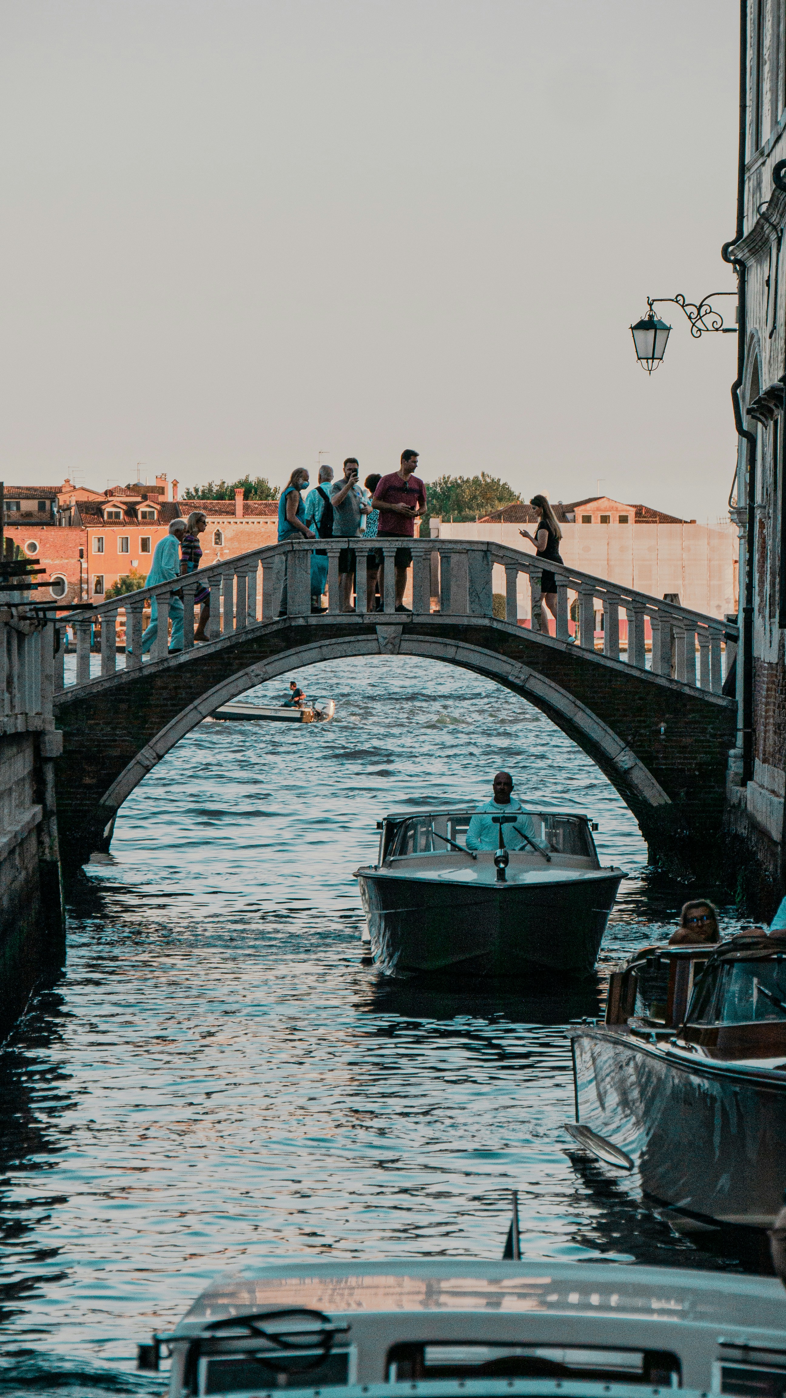 The Channel Architect's 2026 Playbook: Edge Capture, Live‑Preview Kits, and Hybrid Drops for Sustainable Growth