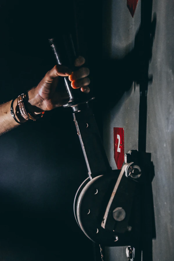 eCommerce Leadership Is a Lever-Pulling Job: How to Hire Leaders Who Pull the Right Ones