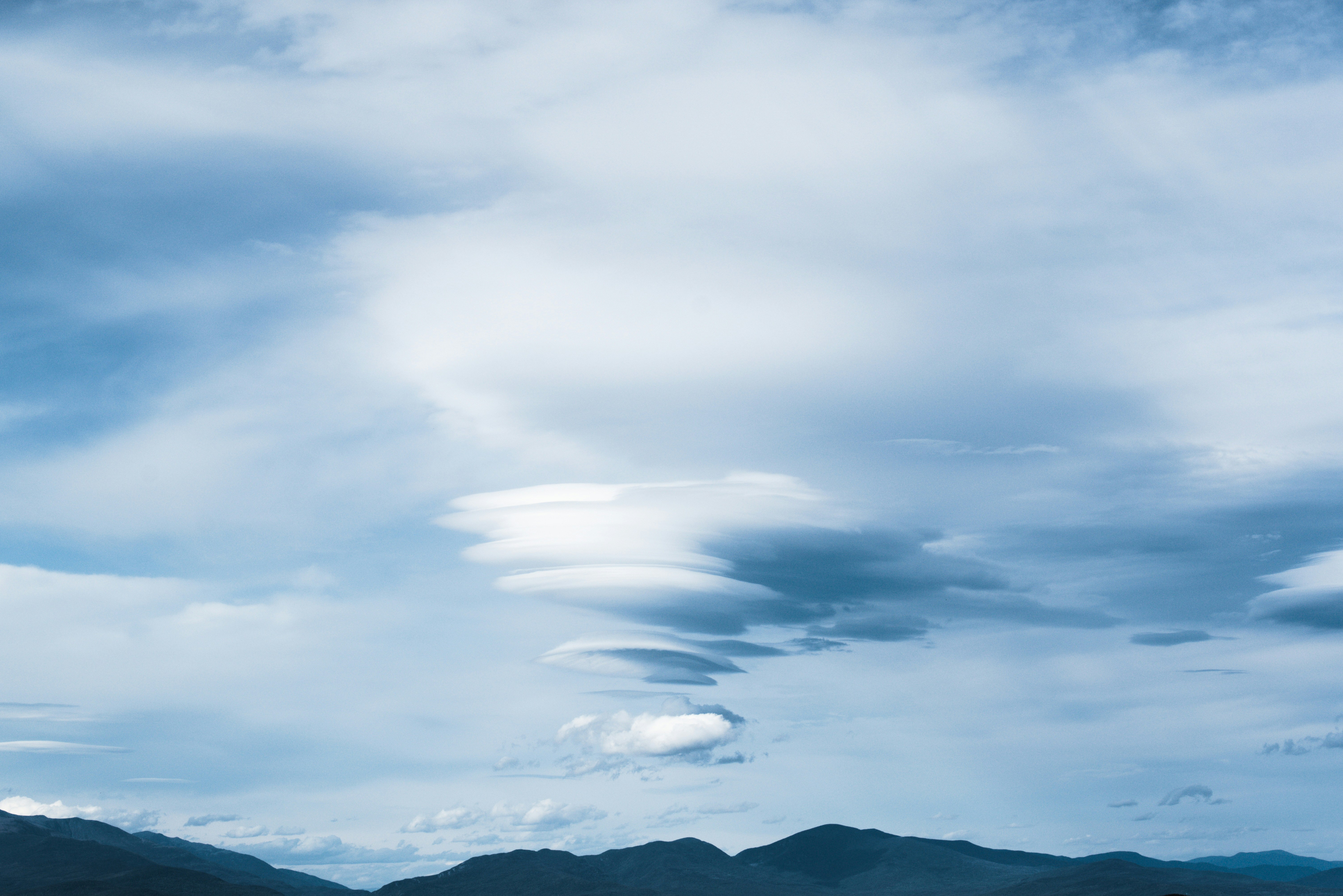 White clouds photo – Free Blue Image on Unsplash
