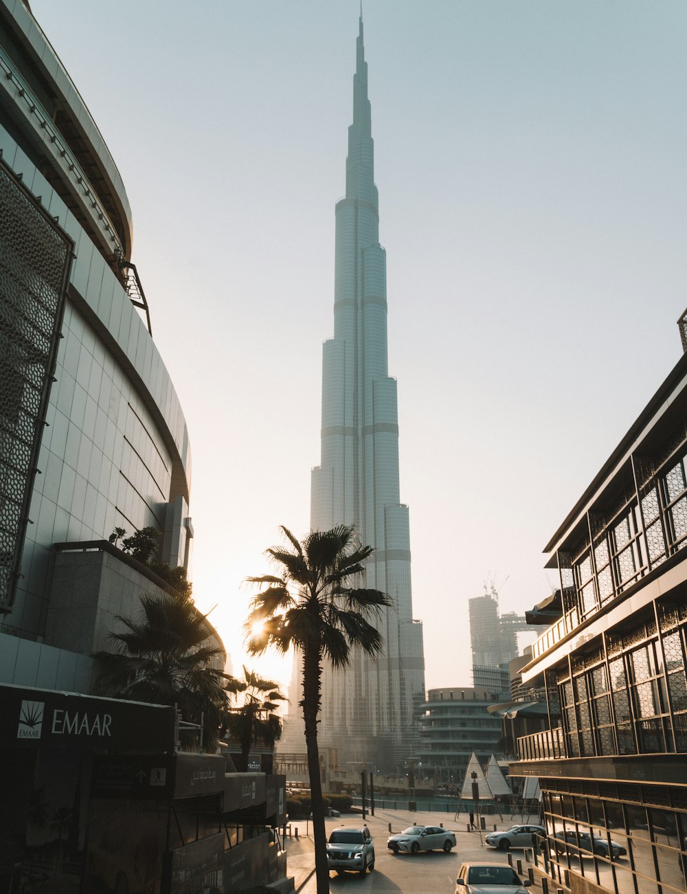 Dubai Tallest Building Wallpaper