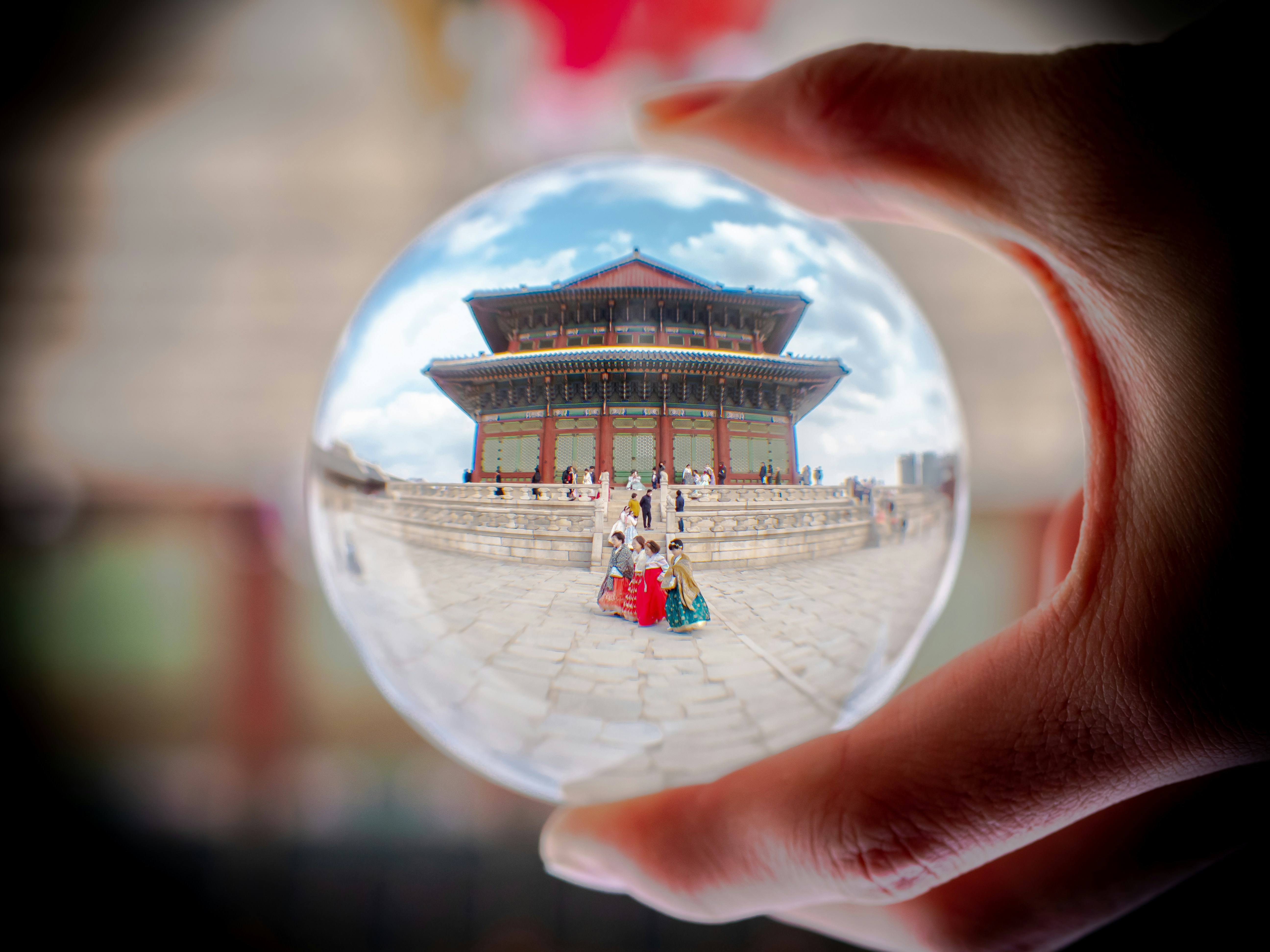 Patillas marrones y grises