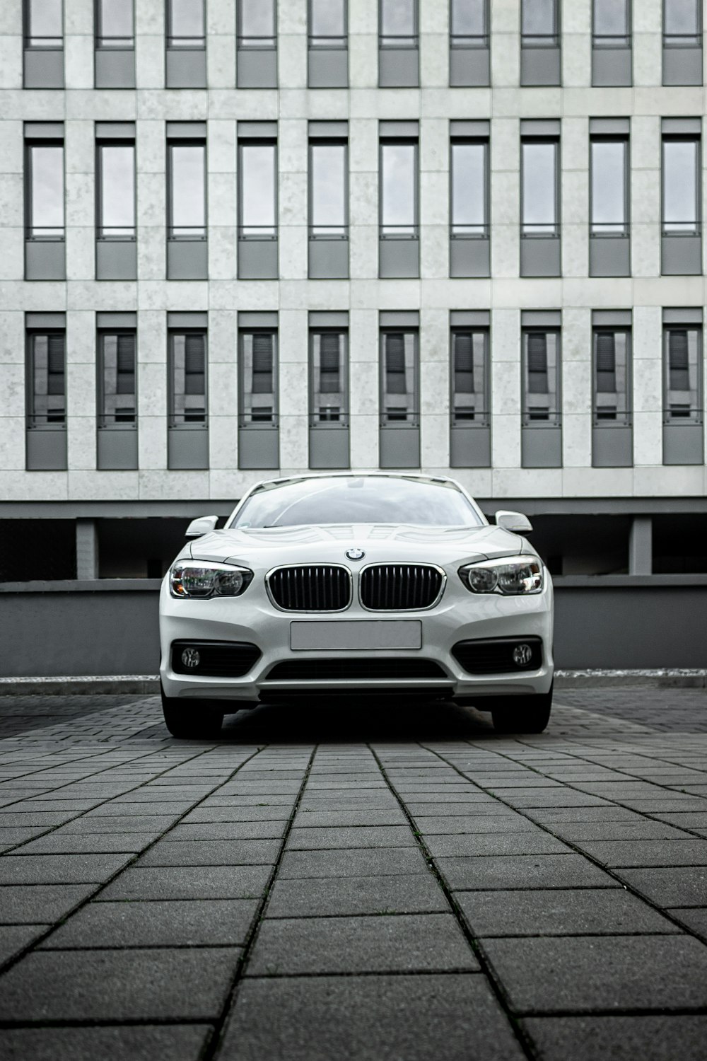 shallow focus photo of white BMX car