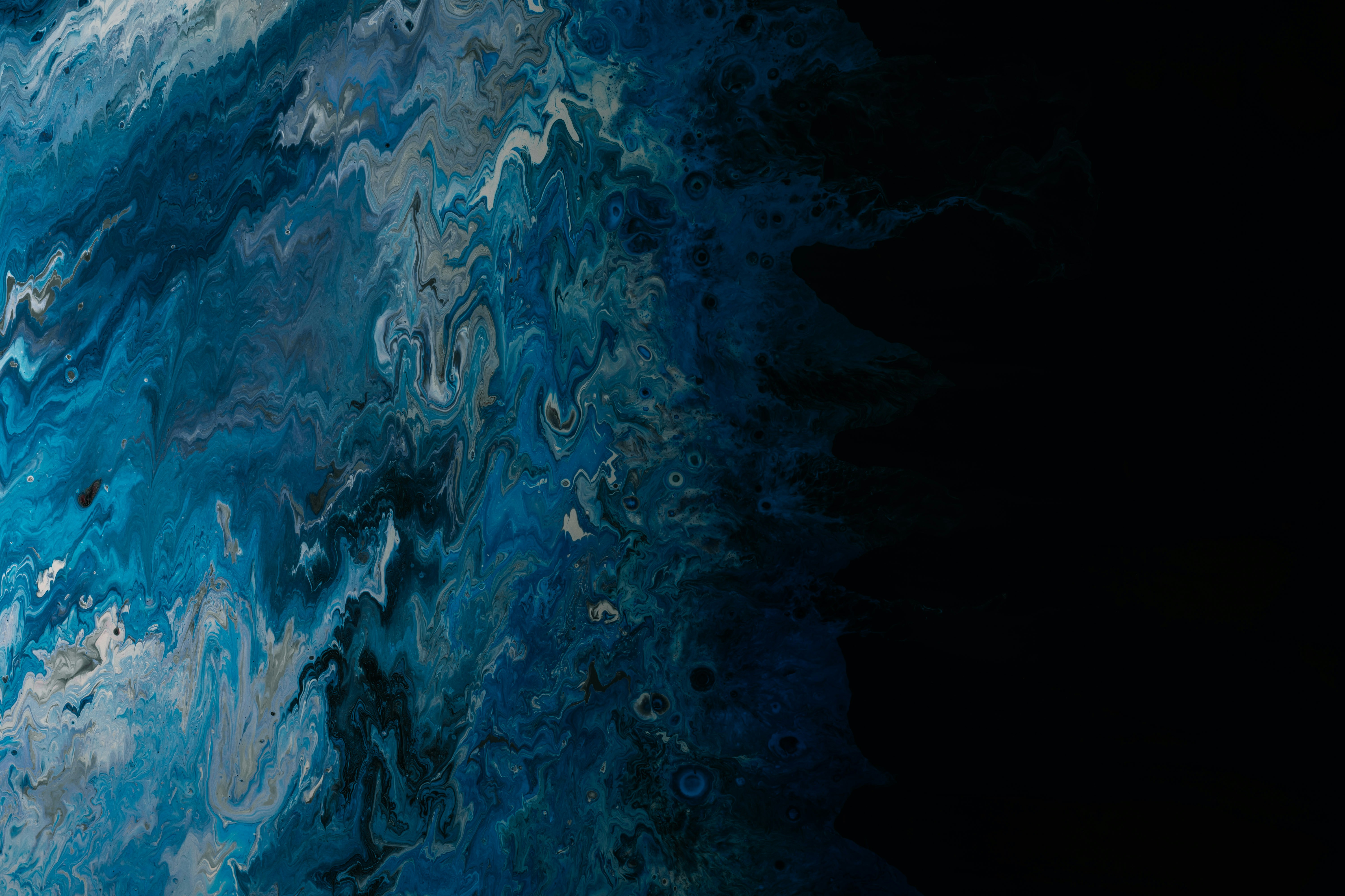 Photo by pawel_czerwinski